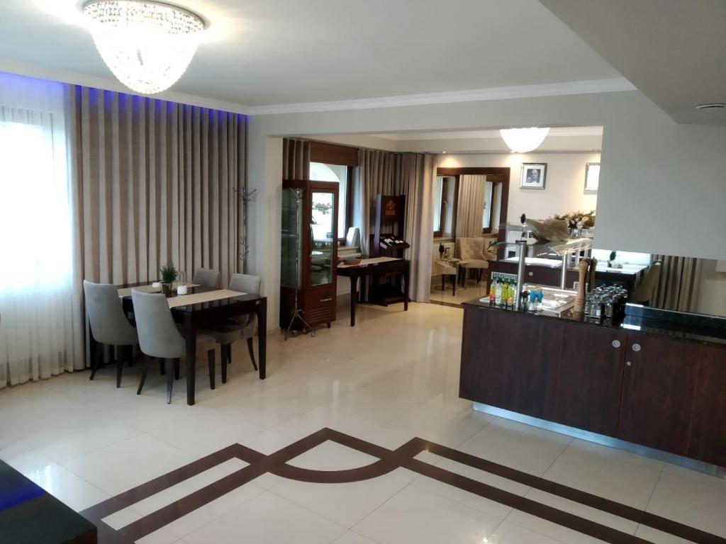 Hotel & Spa Bialy Dom Przyszowice Exterior photo